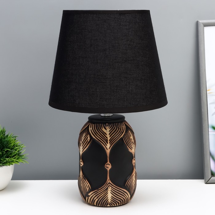 Настольная лампа Настольная лампа "Анфия" Е14 40Вт черно-золотой 20х20х32 см