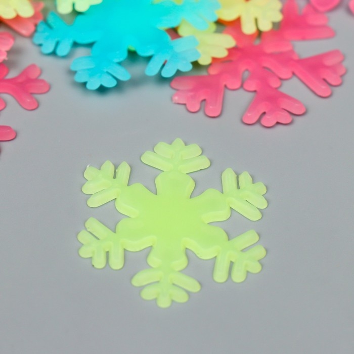 Наклейка фосфорная пластик Наклейка фосфорная пластик "Снежинки" набор 20 шт 20х13 см