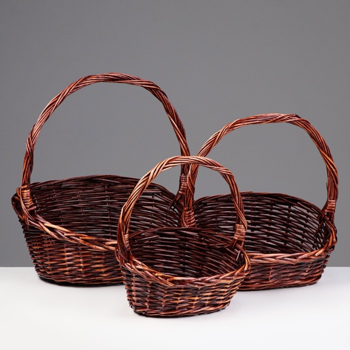Набор плетеных корзин, 3 шт, 38х30х9/17, 25х20х7/12 см, темный, ива Набор плетеных корзин, 3 шт, 38х30х9/17, 25х20х7/12 см, темный, ива