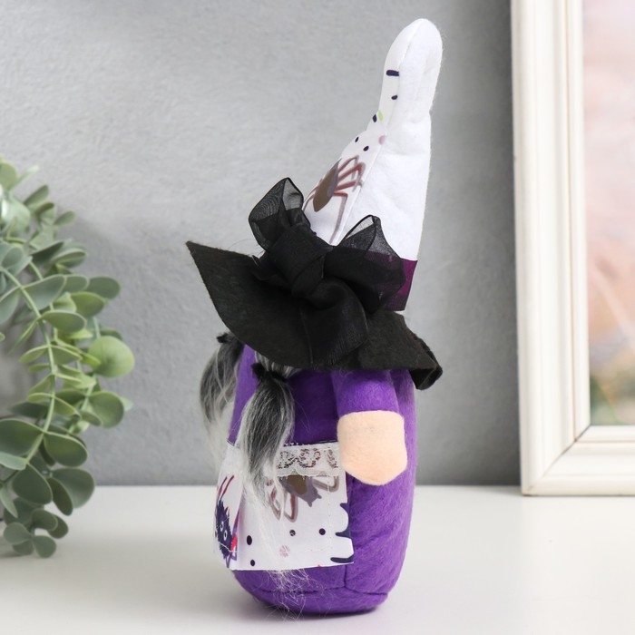 Кукла интерьерная Кукла интерьерная "Бабуся в наряде с паучками и летучими мышами" 13х7х21 см