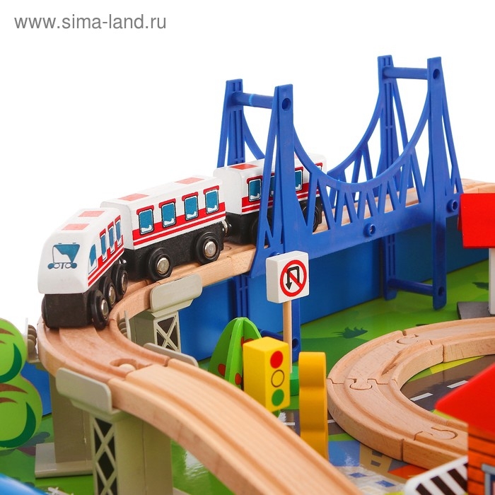 Железная дорога, 88 элементов, стол в комплекте Железная дорога, 88 элементов, стол в комплекте