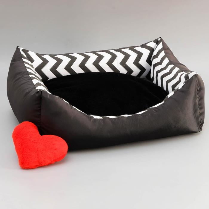 Лежанка с сердечком, 50 х 40 х 15 см, оксфорд, бязь, искусственный мех Лежанка с сердечком, 50 х 40 х 15 см, оксфорд, бязь, искусственный мех