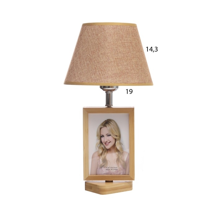 Лампа настольная с фоторамкой 10х15см (пластиковая вставка) 20х20х35см Лампа настольная с фоторамкой 10х15см (пластиковая вставка) 20х20х35см