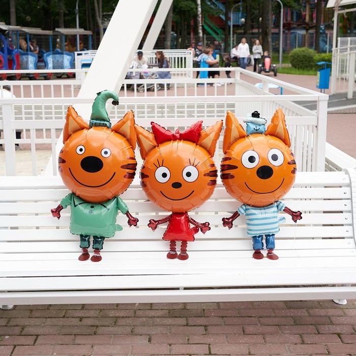Шар фольгированный 39 Шар фольгированный 39" «Три кота. Коржик», ходячая фигура