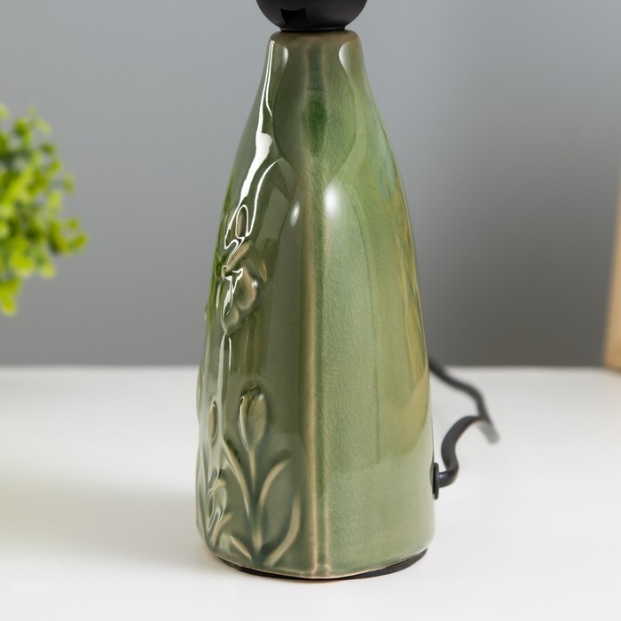 Настольная лампа Настольная лампа "Илария" Е27 40Вт зелёный 23х14х33 см RISALUX