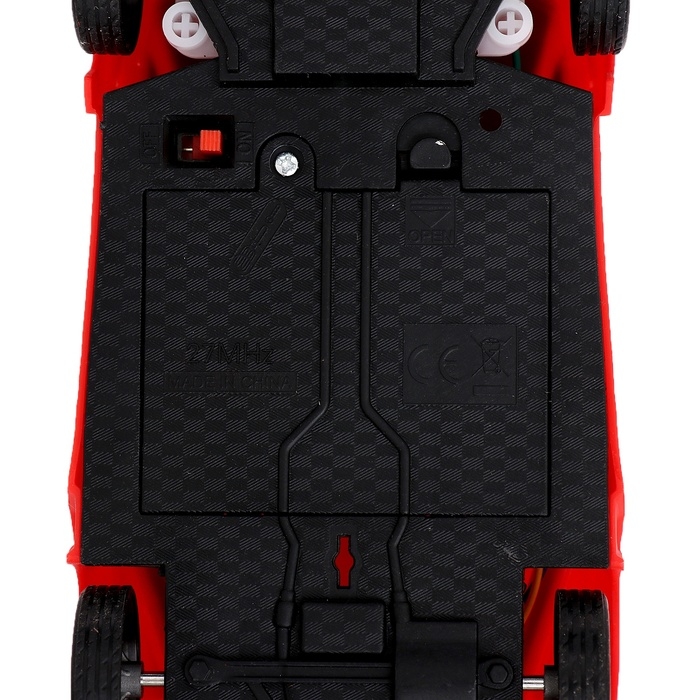 Машина радиоуправляемая «Уличные гонки», 1:20, свет, работает от батареек, цвет красный Машина радиоуправляемая «Уличные гонки», 1:20, свет, работает от батареек, цвет красный