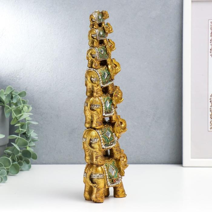 Сувенир полистоун зеркальные вставки Сувенир полистоун зеркальные вставки "Пирамида из 7 слонов" 30х10,5х5,5 см