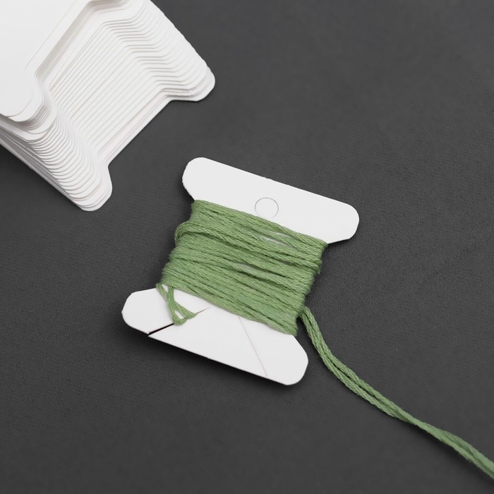 Органайзер для ниток мулине с бобинами, 18 съёмных ячеек, 27 × 18 × 4,5 см, цвет прозрачный Органайзер для ниток мулине с бобинами, 18 съёмных ячеек, 27 × 18 × 4,5 см, цвет прозрачный