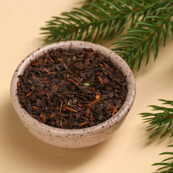 Новый год! Чай чёрный &laquo;Первому во всём&raquo; в алкогольной бутылке, 25 г. (18+)