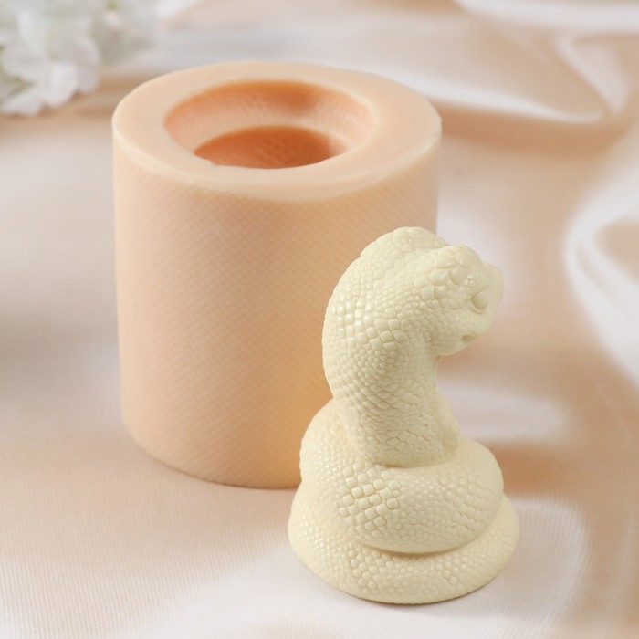 Молд силиконовый Молд силиконовый "Змея №5" 9х6х6 см