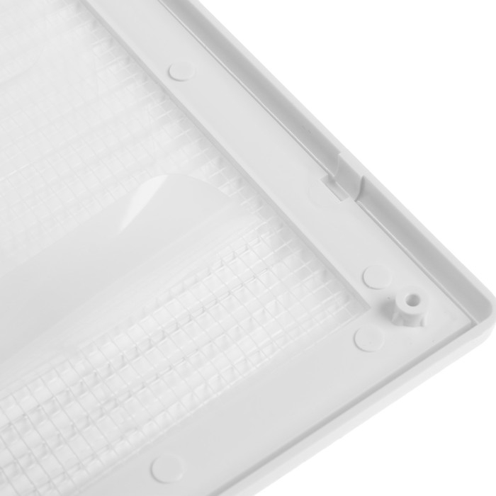 Решетка вентиляционная ZEIN Люкс ЛР150-ОК, 150 x 200 мм, сетка, разъемная, обратный клапан Решетка вентиляционная ZEIN Люкс ЛР150-ОК, 150 x 200 мм, сетка, разъемная, обратный клапан