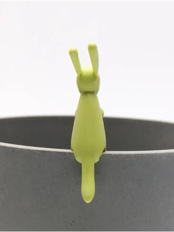 Фигурка для флорариума &laquo;Зелёный зайчик&raquo;, 2.3&times;2.5&times;7 см