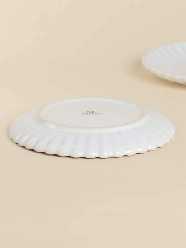 Набор десертных тарелок 2 шт SL Home Набор десертных тарелок 2 шт SL Home "Нимфея" 20х2,3 см, цвет теплый белый