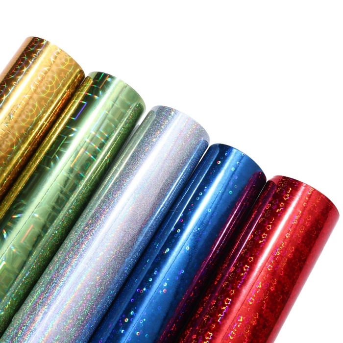 Картон цветной с голографией, А4, 10 листов, 10 цветов, немелованный, двусторонний, в папке, 250 г/м², Холодное сердце Картон цветной с голографией, А4, 10 листов, 10 цветов, немелованный, двусторонний, в папке, 250 г/м², Холодное сердце