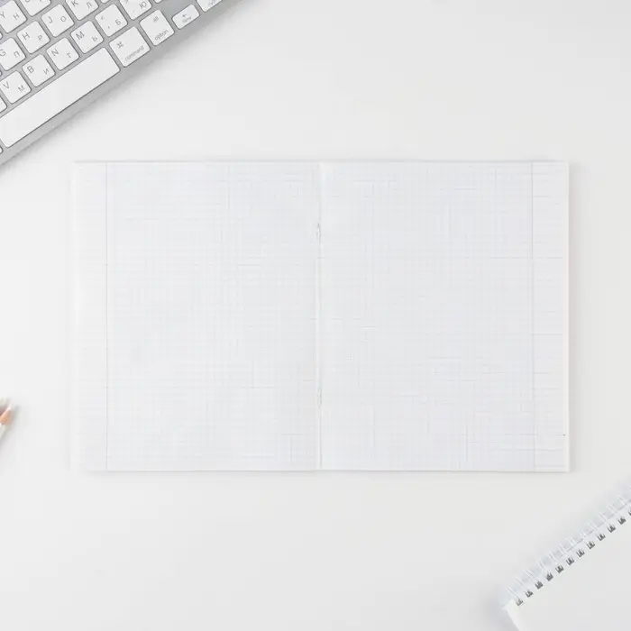 Тетрадь в клетку, предметная, 48 л.,на скрепке, А5 &laquo;ШРИФТЫ. Английский язык&raquo;