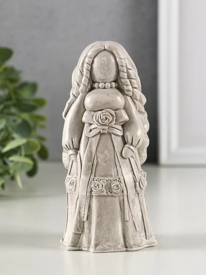 Фигура гипс "Берегиня Манилка" 13х6 см, под камень Фигура гипс "Берегиня Манилка" 13х6 см, под камень