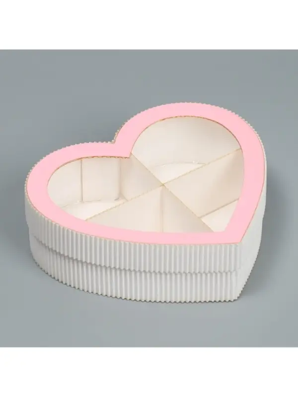 Коробка подарочная, кондитерская упаковка &laquo;Сердце&raquo;, розовая 18&times;16.5&times;5 см