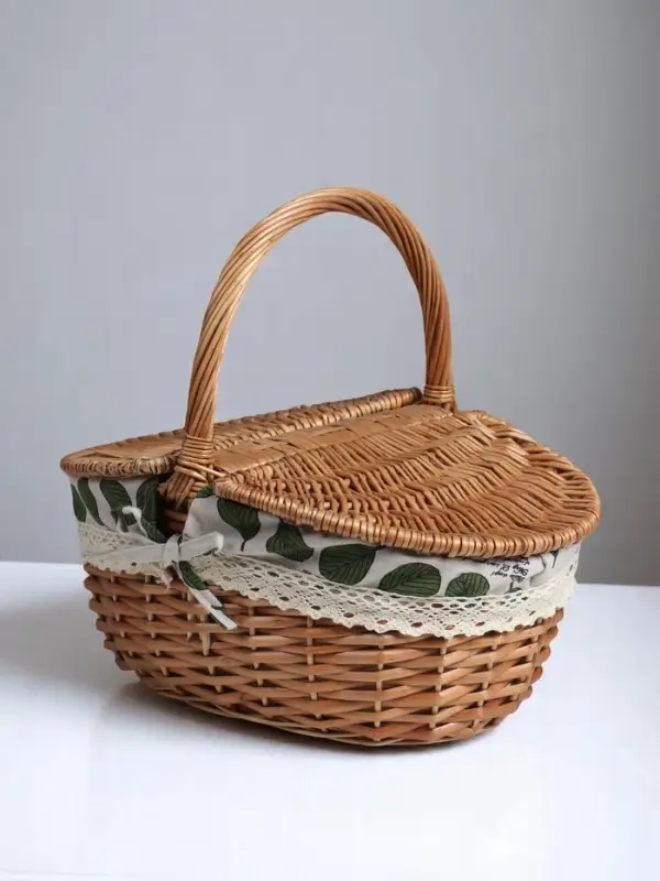 Плетёная корзина-лукошко, ткань внутри, 2 крышки, 33×25 см, Н 17/13 см, Н с ручкой 30 см, дно 23×16 см 1