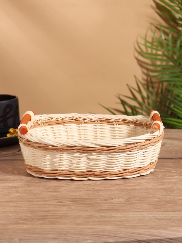 Корзина плетеная 25,5х16х8 см +/- 3 см  ротанг