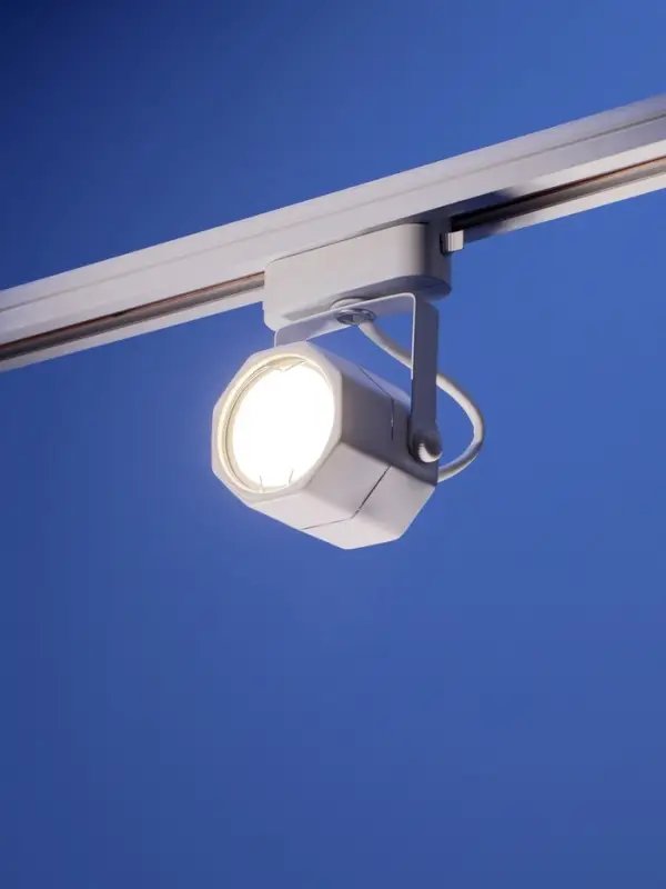 Трековый светильник Luazon Lighting под лампу Gu10, восьмигранный, белый