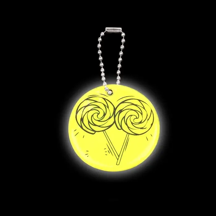 Светоотражающий элемент «Леденцы», двусторонний, 5×5 см, цвет жёлтый Светоотражающий элемент «Леденцы», двусторонний, 5×5 см, цвет жёлтый