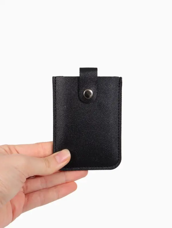 Картхолдер на кнопке, 5 карт, однотонный, чёрный