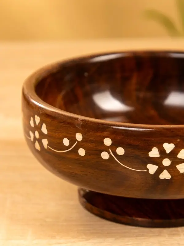 Чаша на ножке "В самое сердце" 15х15х8 см, дерево шишам