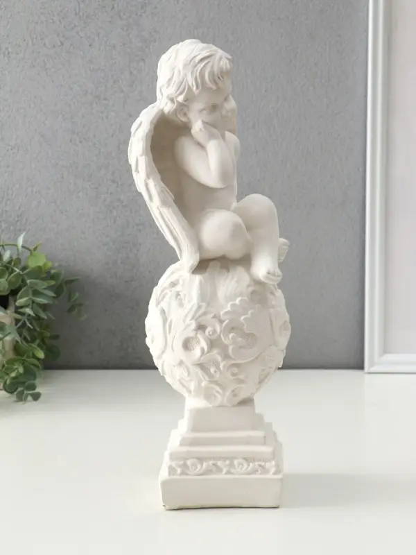 Фигура гипс &laquo;Ангел на шаре&raquo;, 37&times;12&times;14 см