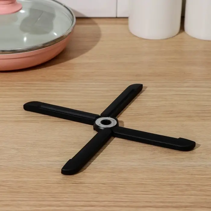 Подставка для горячего складная, цвет чёрный Подставка для горячего складная, цвет чёрный