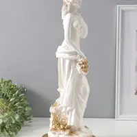 Фигура гипс &laquo;Девушка с виноградом&raquo;, белый с золотом, 50&times;20&times;20 см