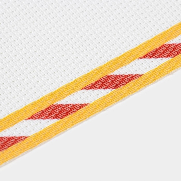 Дорожка новогодняя на стол Доляна «Парк аттракционов», сервировочная, 180×30 см Дорожка новогодняя на стол Доляна «Парк аттракционов», сервировочная, 180×30 см