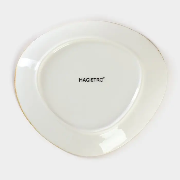 Блюдо фарфоровое для подачи Magistro «Церера», 18,2×16,3 см, цвет белый Блюдо фарфоровое для подачи Magistro «Церера», 18,2×16,3 см, цвет белый