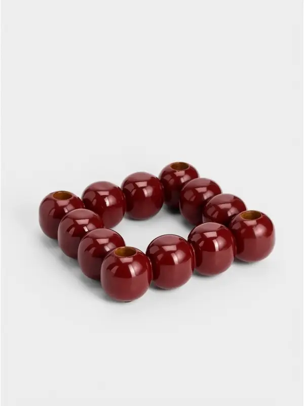Подсвечник на 4 свечи &laquo;Бусы&raquo;, с 12 сферами, 20.5&times;20.5&times;5.5 см, сливовый