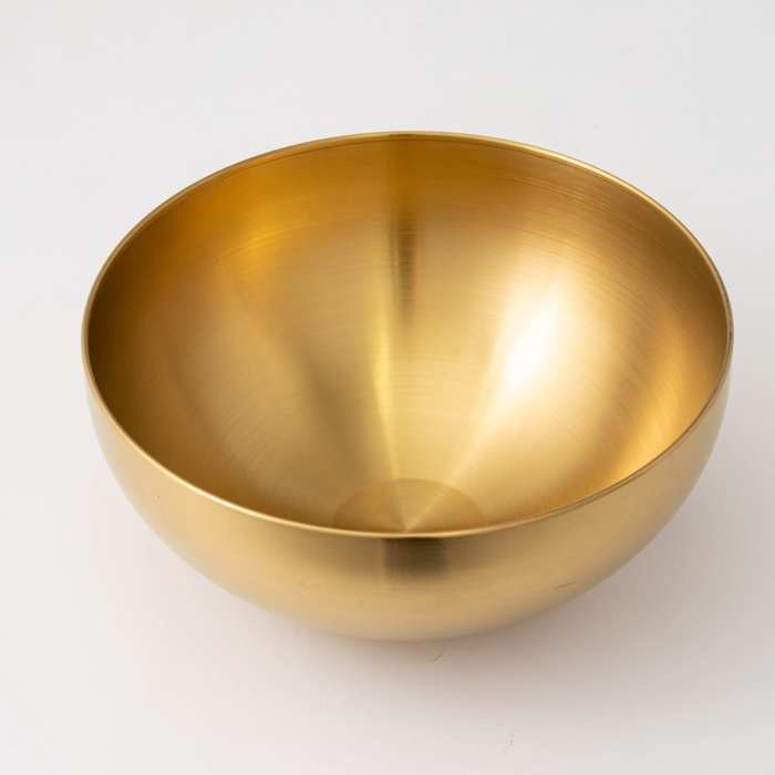Миска-салатник Sphere, 3,4 л, d=24 см, нержавеющая сталь, золотая Миска-салатник Sphere, 3,4 л, d=24 см, нержавеющая сталь, золотая