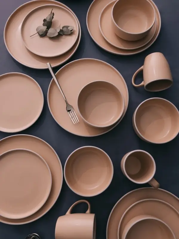 Тарелка Доляна &laquo;Кремовое облако&raquo;, d=27 см, керамика, персиковая