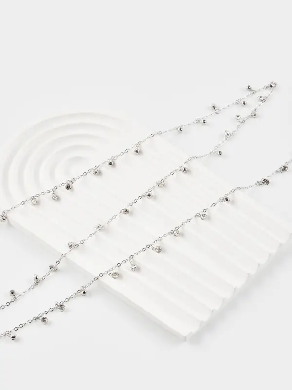 Цепочка со стразами 4 мм. L=100 см, мелкое плетение 2*1,8 мм, цвет серебро