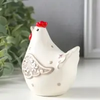 Сувенир керамика "Курочка с цветами на крылышках" 8х6,4х9,2 см