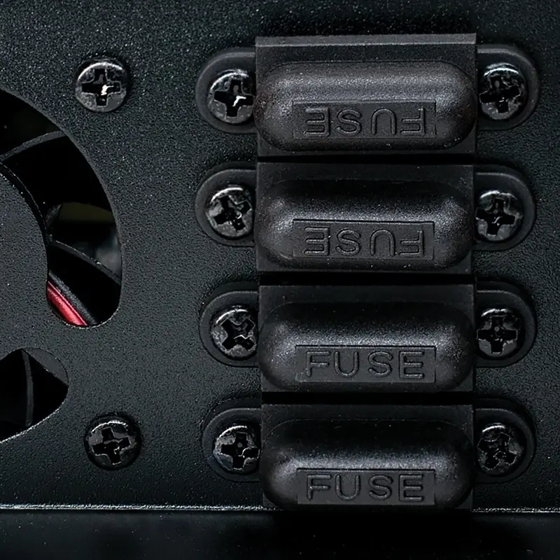 Автомобильный инвертор 12/220V AVS IN-2000W