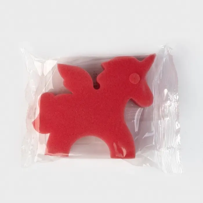 Губка для тела детская «Единорог», 11×9,5×4 см, розовая Губка для тела детская «Единорог», 11×9,5×4 см, розовая