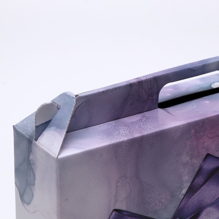 Коробка универсальная с ручкой, Коробка универсальная с ручкой, "Подарок", 34,5 х 8 х 27 см