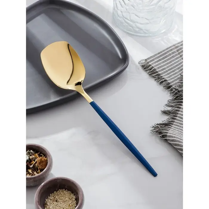 Лопатка из нержавеющей стали Magistro «Грэйс», длина 26 см, цвет ручки голубой, цвет головы золотой Лопатка из нержавеющей стали Magistro «Грэйс», длина 26 см, цвет ручки голубой, цвет головы золотой