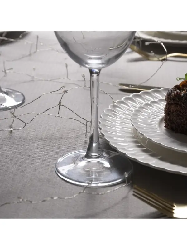 Гирлянда &laquo;Мишура&raquo; 10 м, роса, IP20, серебристая нить, 200 LED, свечение мульти, 12 В