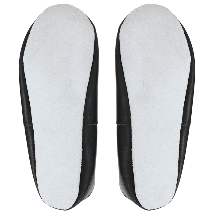 Чешки комбинированные, р. 35, длина стопы 22,3 см, цвет чёрный