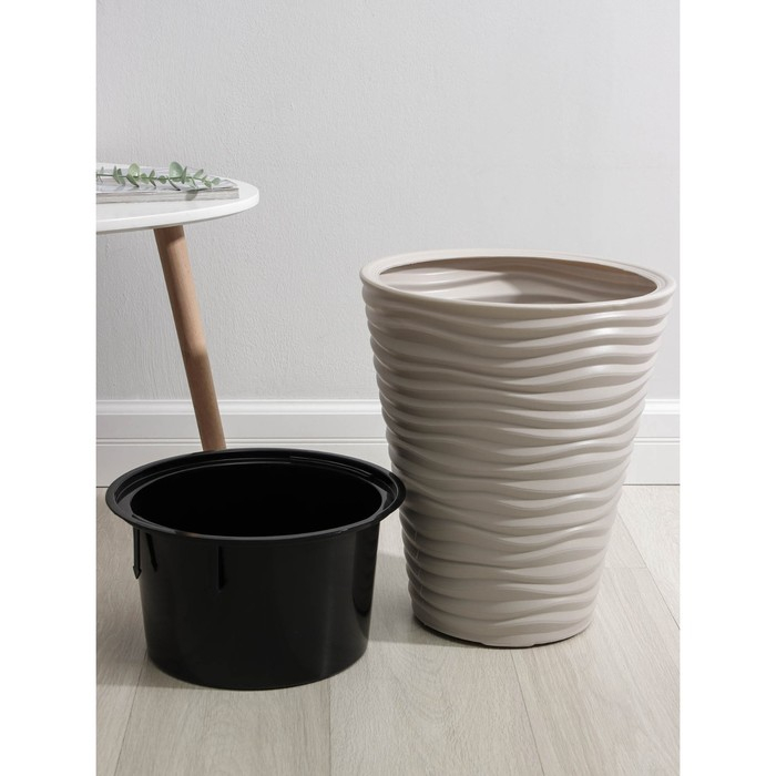 Кашпо для цветов со вставкой «Дюна», 19,5 л, цвет кремовый Кашпо для цветов со вставкой «Дюна», 19,5 л, цвет кремовый