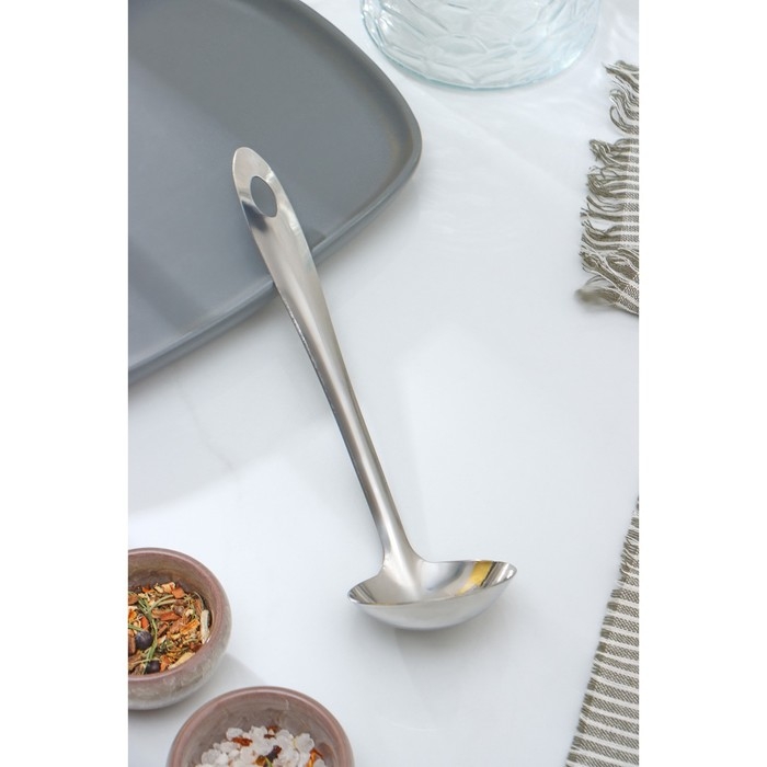 Ложка для соуса из нержавеющей стали Доляна «Хозяюшка», 30 мл, h=25 см, цвет серебряный Ложка для соуса из нержавеющей стали Доляна «Хозяюшка», 30 мл, h=25 см, цвет серебряный