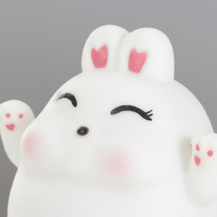 Ночник Ночник "Зайчик" LED от батареек 3хLR44 белый 11,5х11х11,5 см