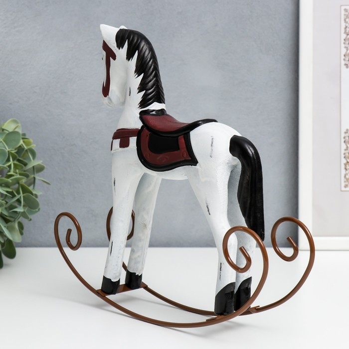 Сувенир дерево Сувенир дерево "Лошадка-качалка" белая с красным 22х5х23 см