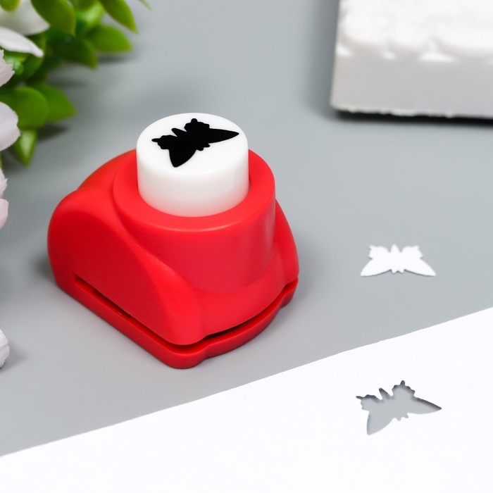 Дырокол фигурный Дырокол фигурный "Бабочка" d=1,5 см МИКС 3,5х4х4 см