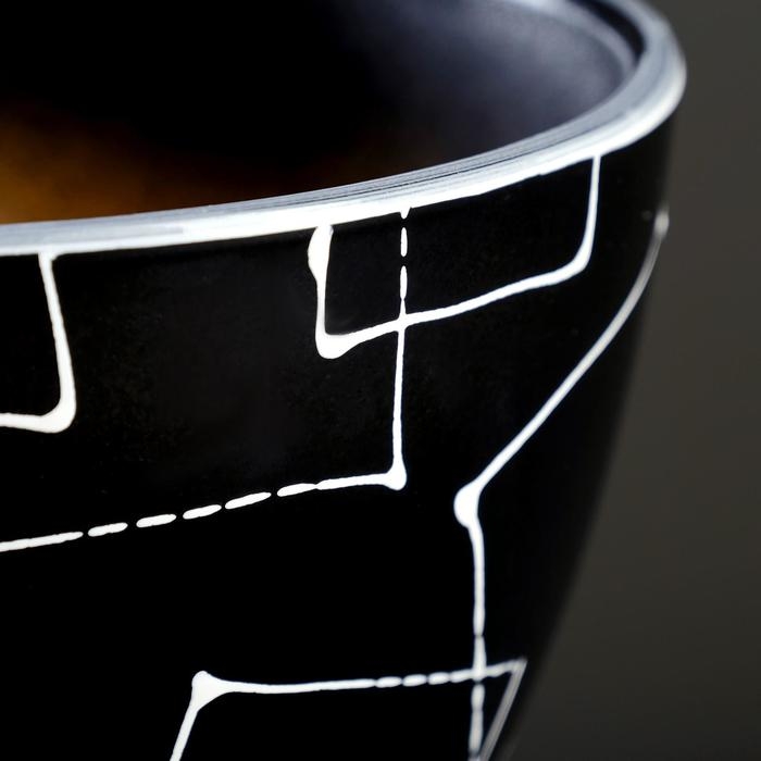 Горшок цветочный Иллюзия черная 1,65 л Горшок цветочный Иллюзия черная 1,65 л