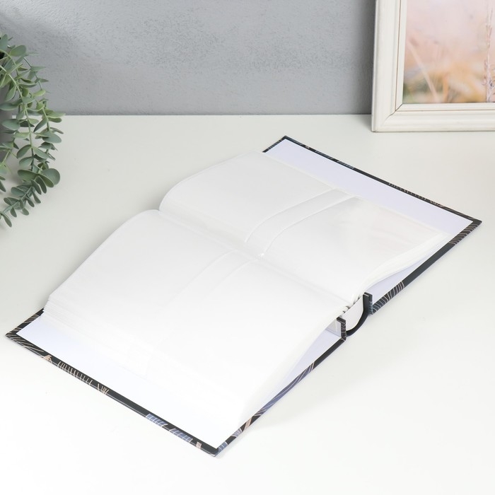 Фотоальбом на 200 фото 10х15 см Фотоальбом на 200 фото 10х15 см "Волшебные листы" МИКС 26х20,5х5,6 см